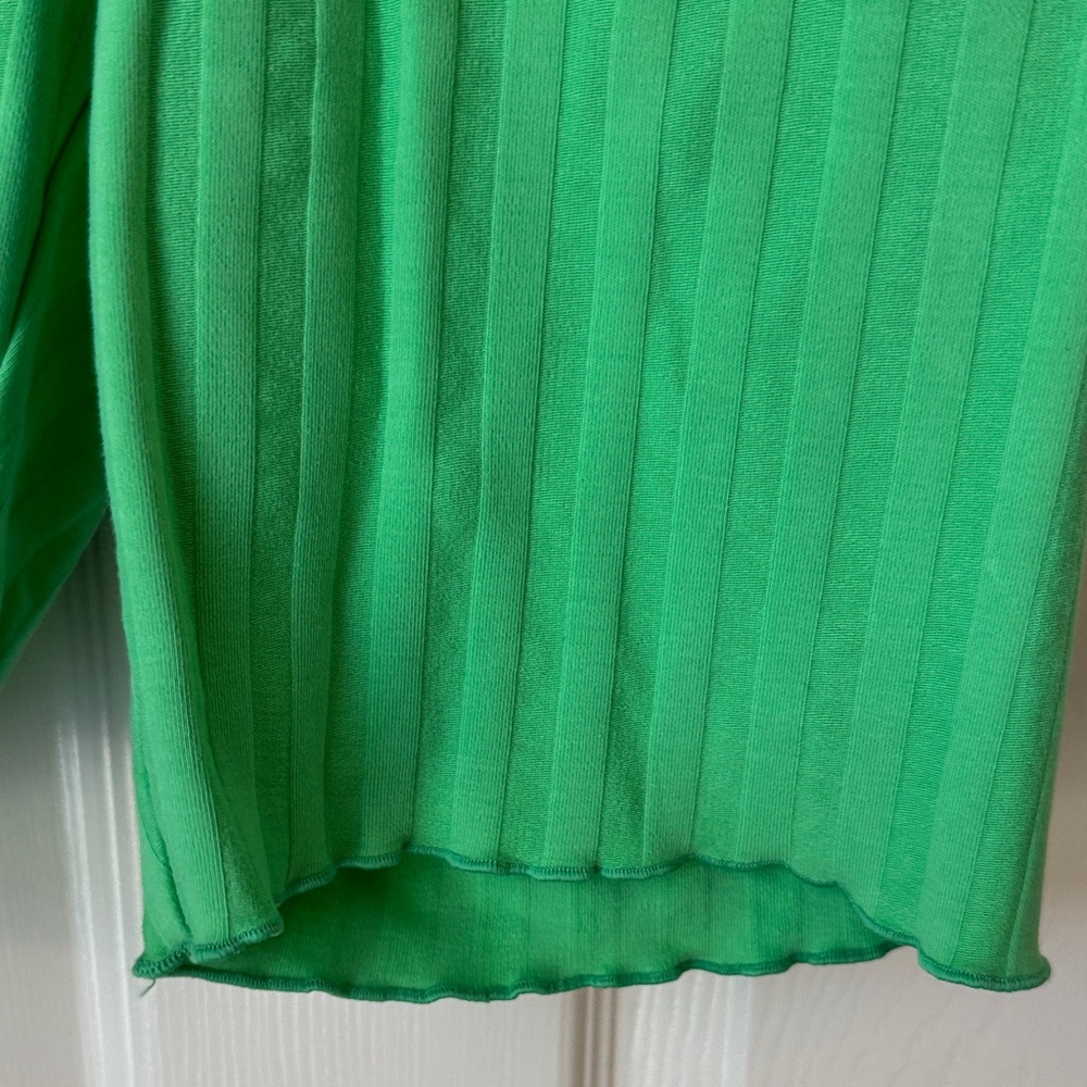 Aerie Lime Green Ribbed Bike Shorts - Picture 6 of 9